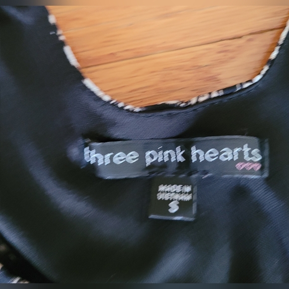 Juniors Three Pink Hearts Stretchy Halter Maxi Dress Multi color, Size S - Picture 9 of 10